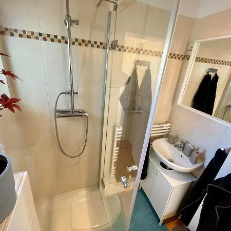 Unter Den Linden Apartment *